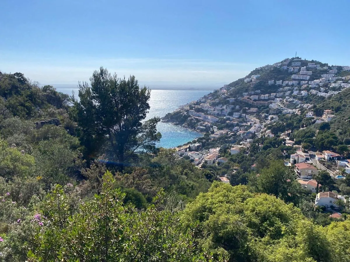 Villa avec piscine et magnifique vue mer Roses